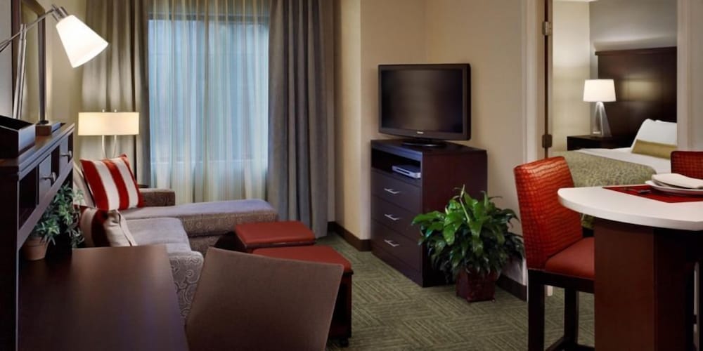 Фото Staybridge Suites Plano - The Colony, an Ihg Hotel