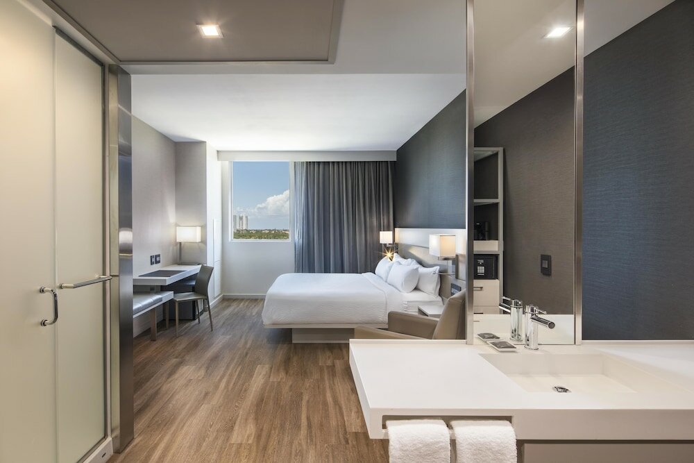 Фото Ac Hotel by Marriott Miami Aventura