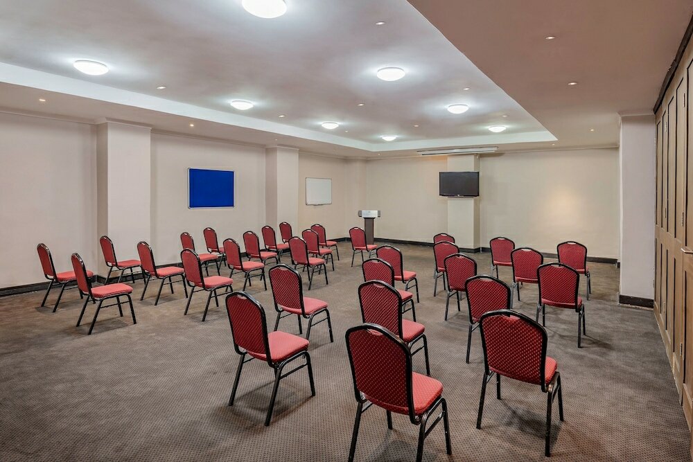 Фото Protea Hotel by Marriott Lusaka