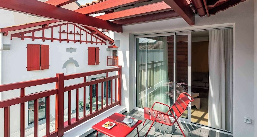 Фото Hotel Kemaris