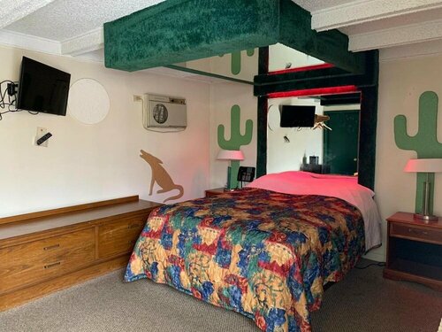 Гостиница Des Plaines Motel в Де Плейнс