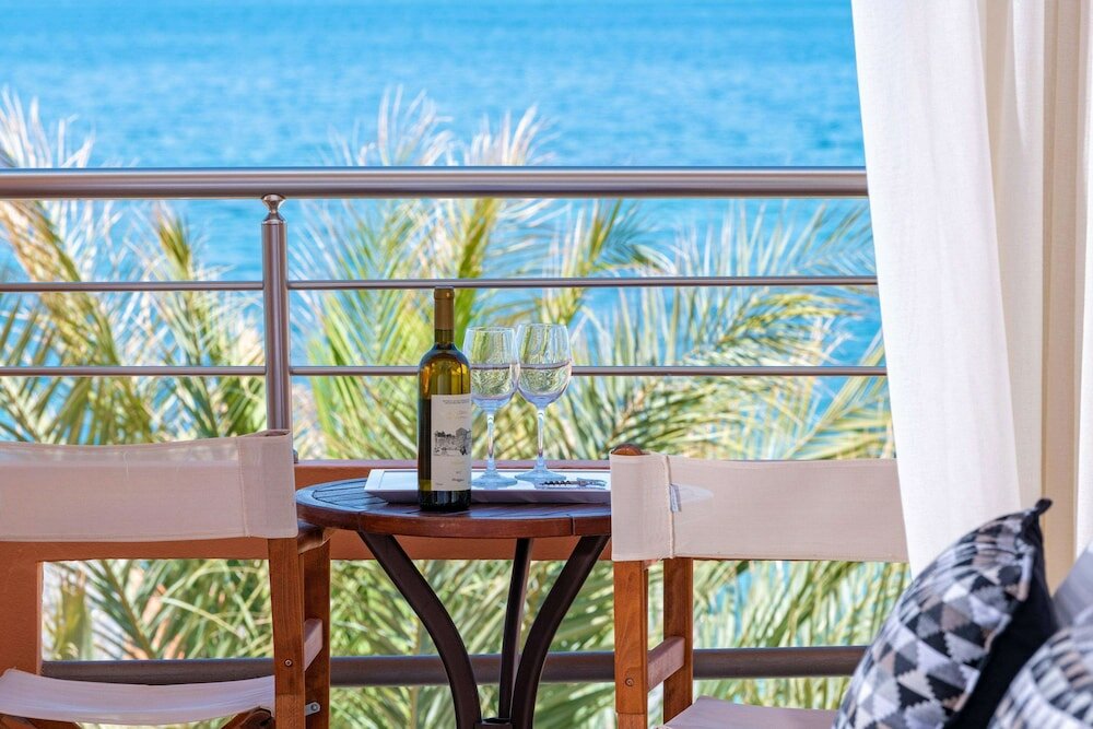 Фото High Beach Hotel