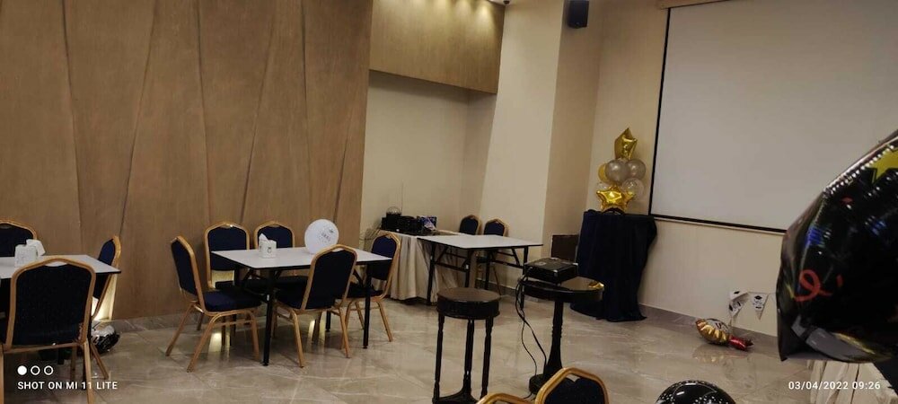 Фото Captain's Hotel