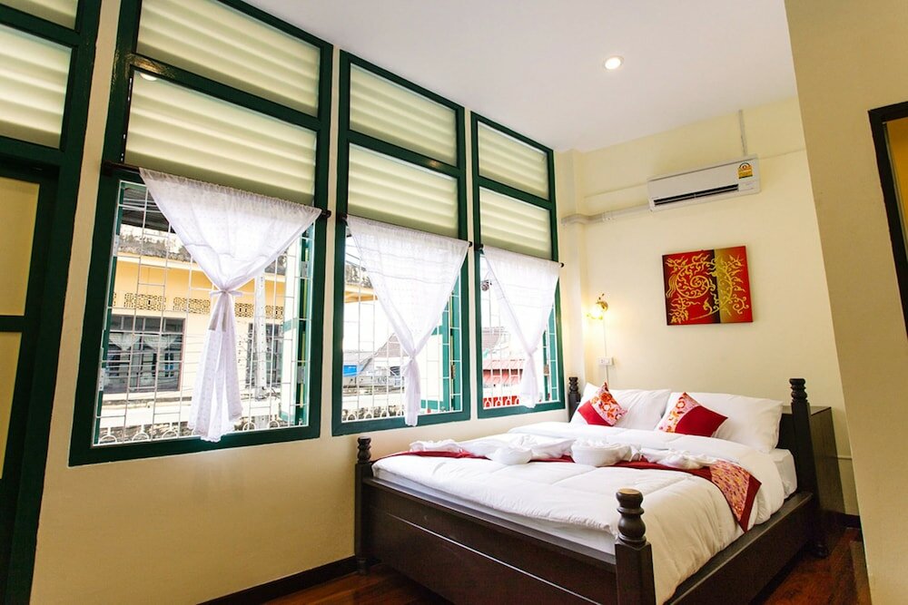 Фото Srisomboon Hostel