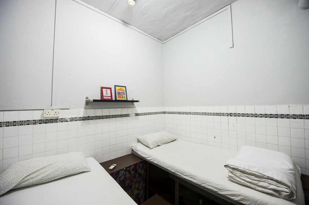 Фото Urban Hostel