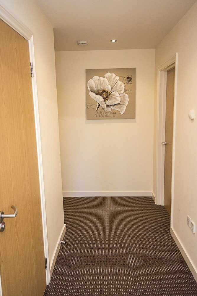 Фото Park Hall Suites