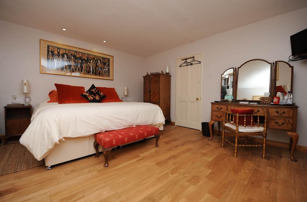 Фото Wootton Park