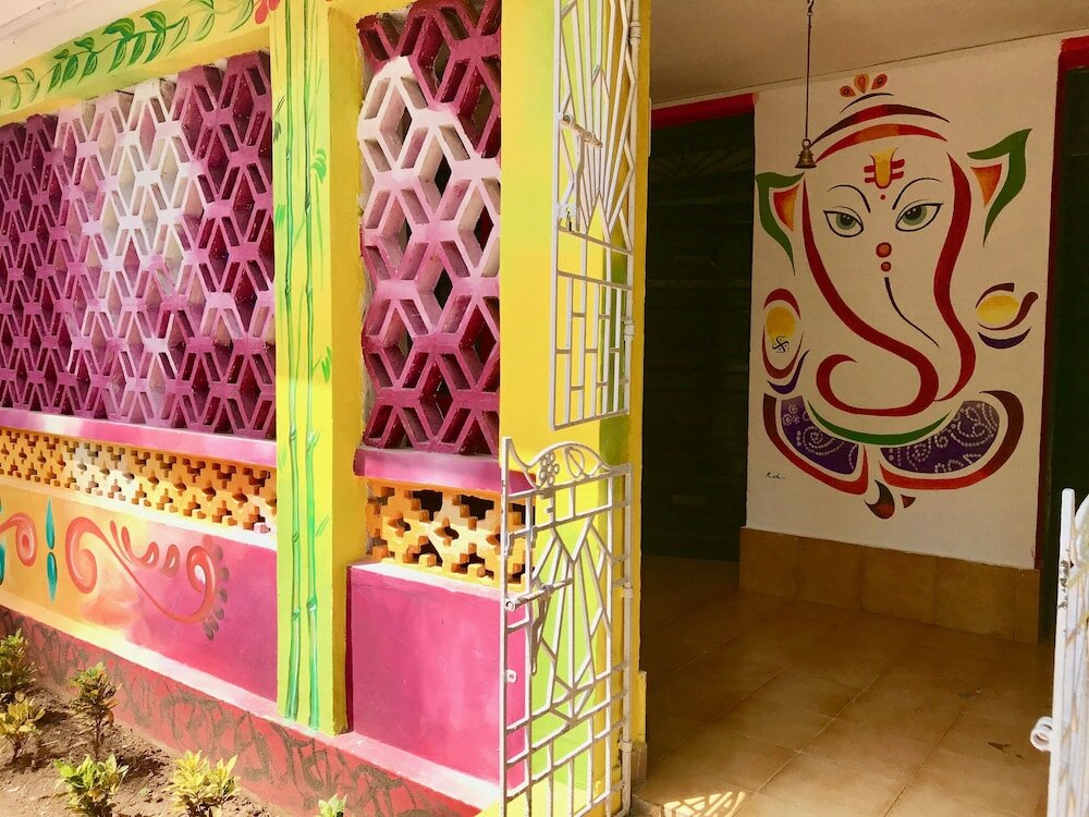 Фото Bricks and Bamboo Hostel