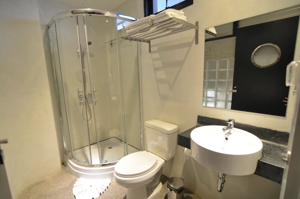 Фото Jasaen Stylish Boutique Hotel