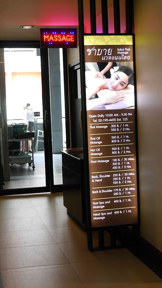 Фото Grand Ratchapruek Hotel