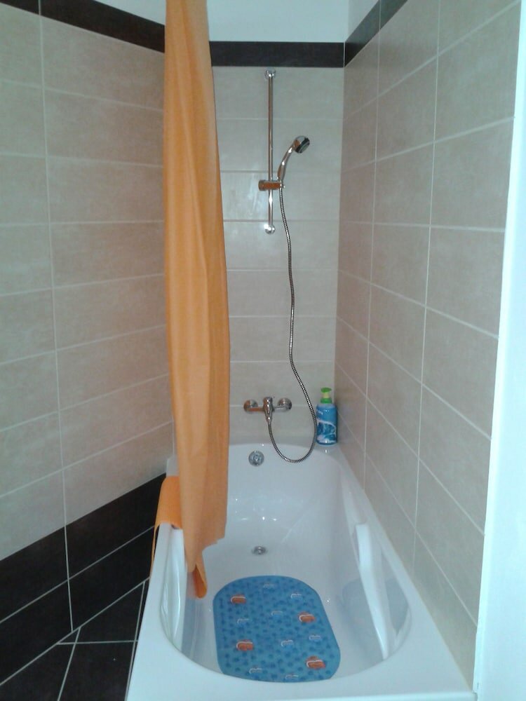 Фото Elenapa Holiday Apartments