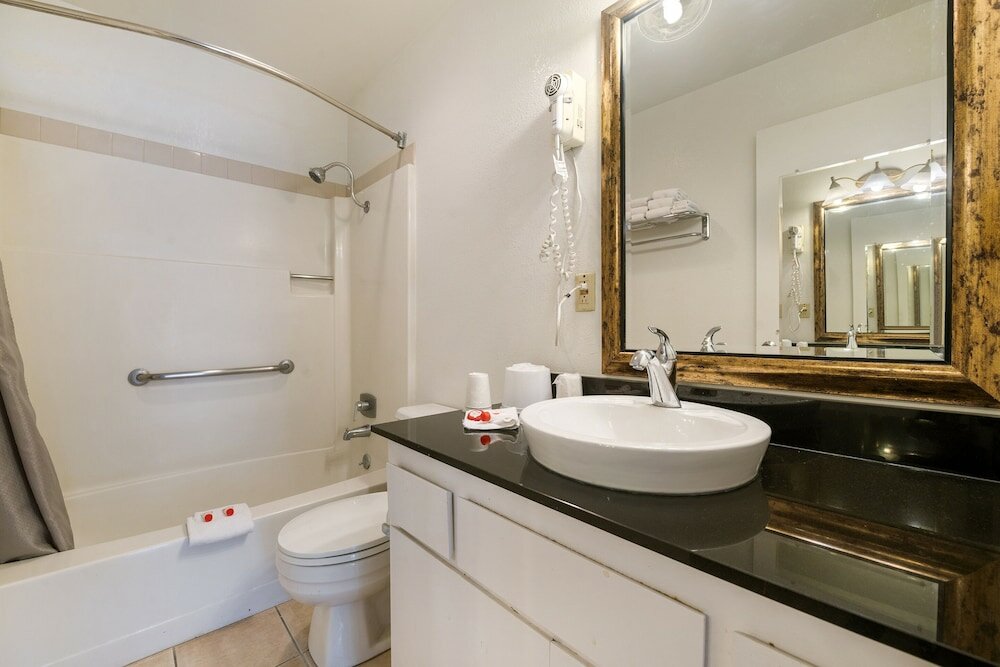 Фото Super 8 by Wyndham Dunnigan