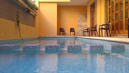 Гостиница Cancun International Suites в Канкуне