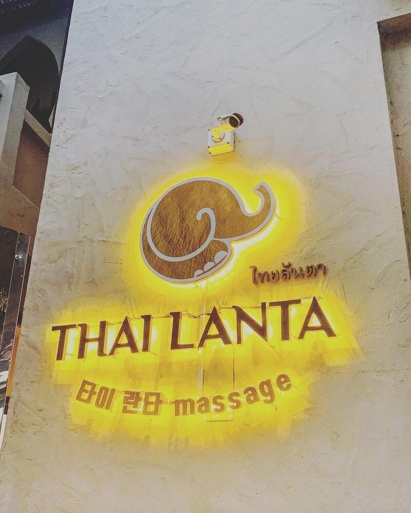 Фото Dewan Bangkok