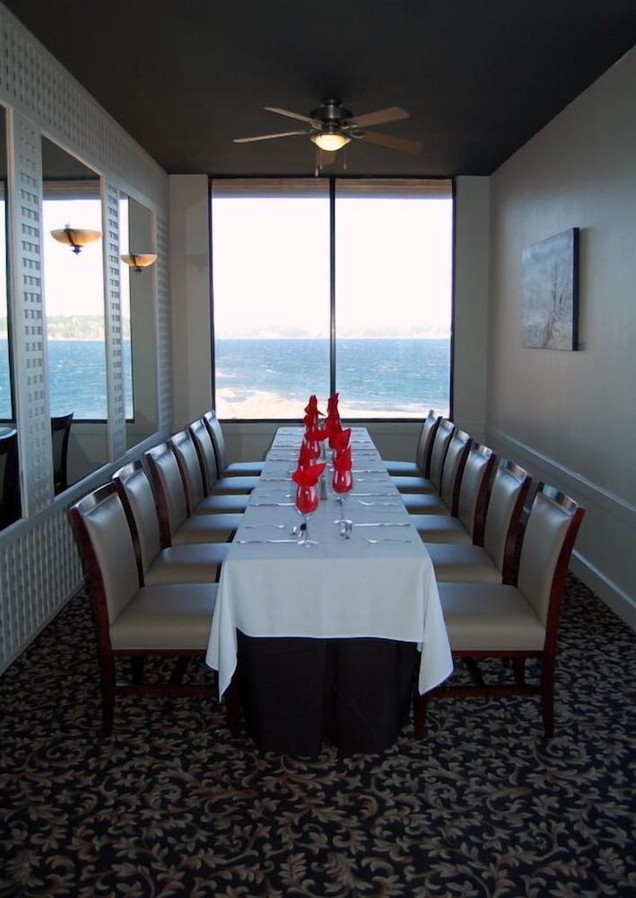 Фото Anchor Inn And Suites