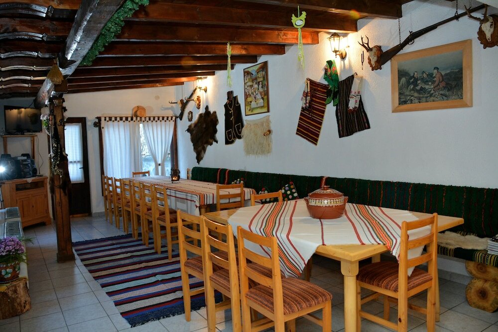 Фото Trenchova Guest House