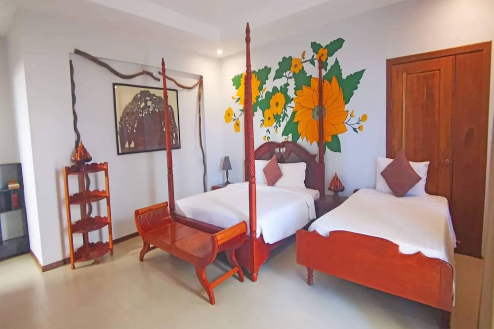 Фото Indra Porak Residence Hotel