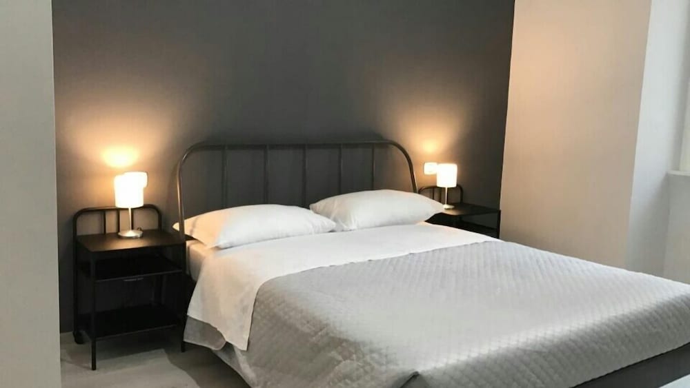 Фото Sensation House