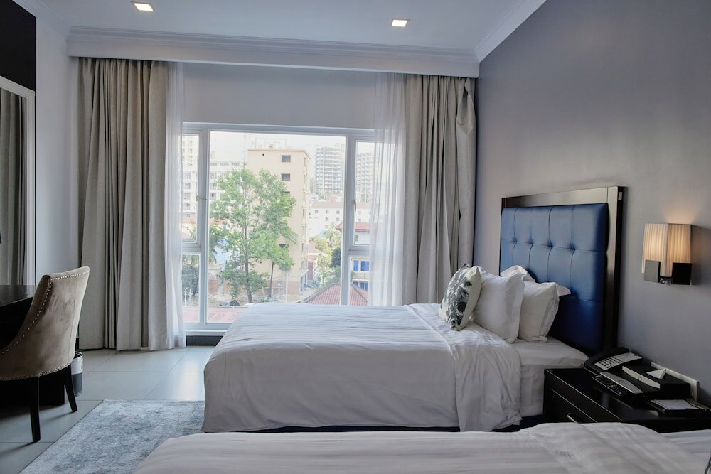 Фото Queenco Hotel & Casino