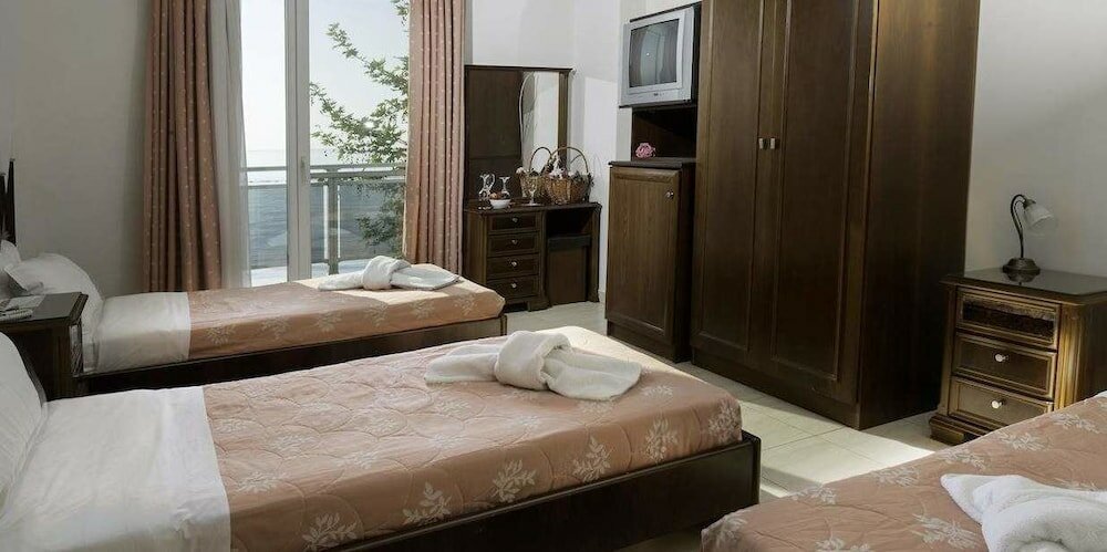 Фото Hotel Kymata