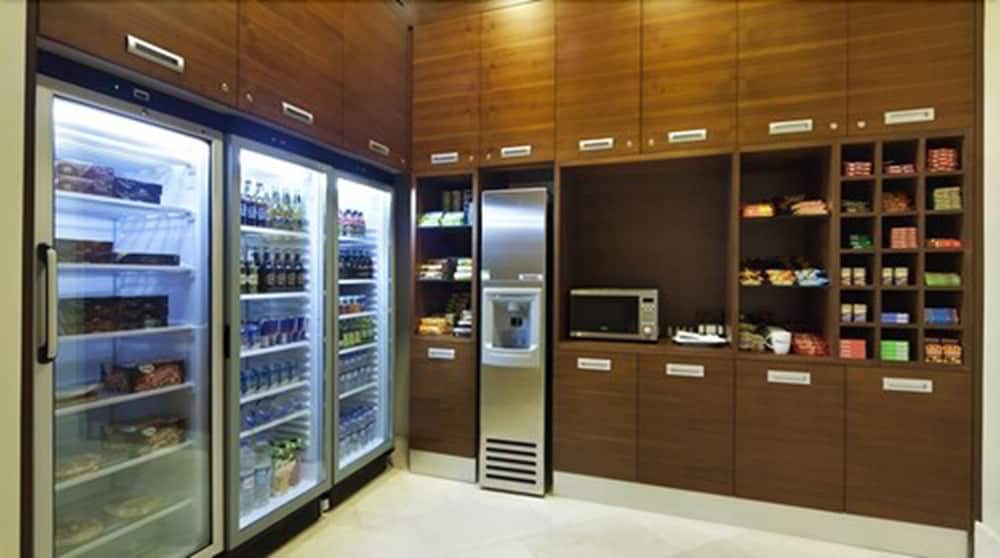 Фото Hilton Garden Inn Foshan