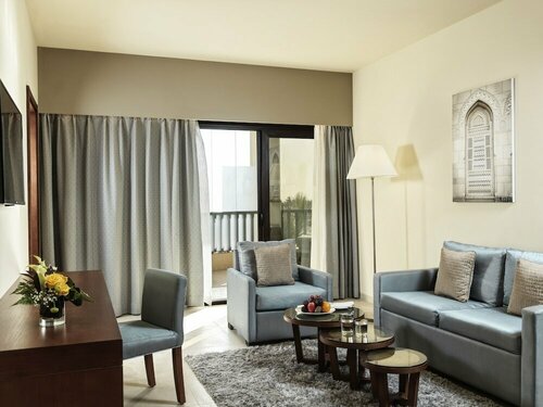 Гостиница Fanar Hotel & Residences в Омане
