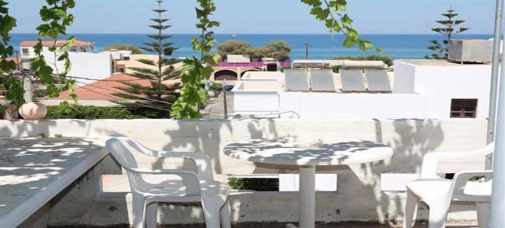 Фото Galaxy Hotel