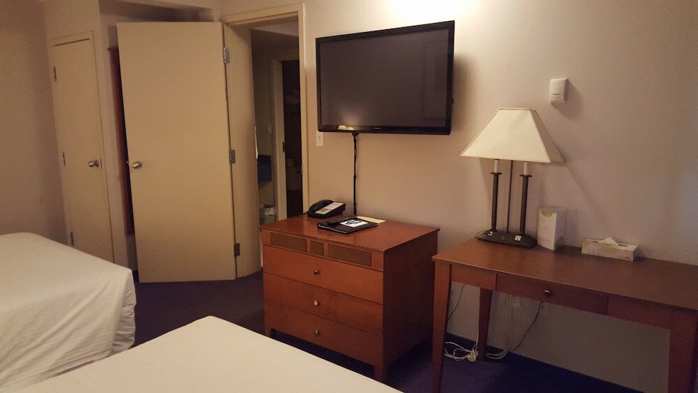 Фото Peace Valley Inns