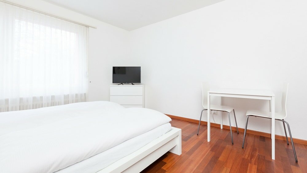 Фото Swiss Star Zurich Airport