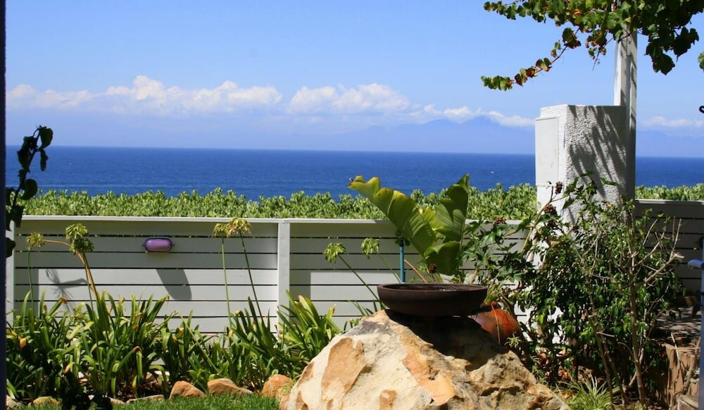 Фото Watercolours Studios