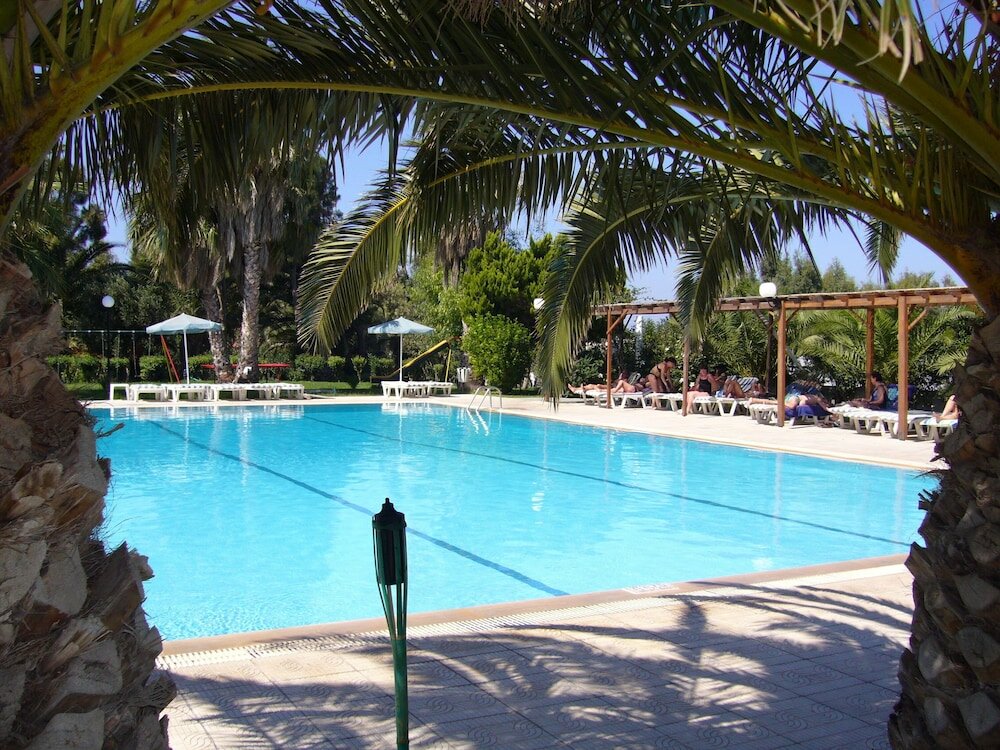 Фото Nina Beach Hotel