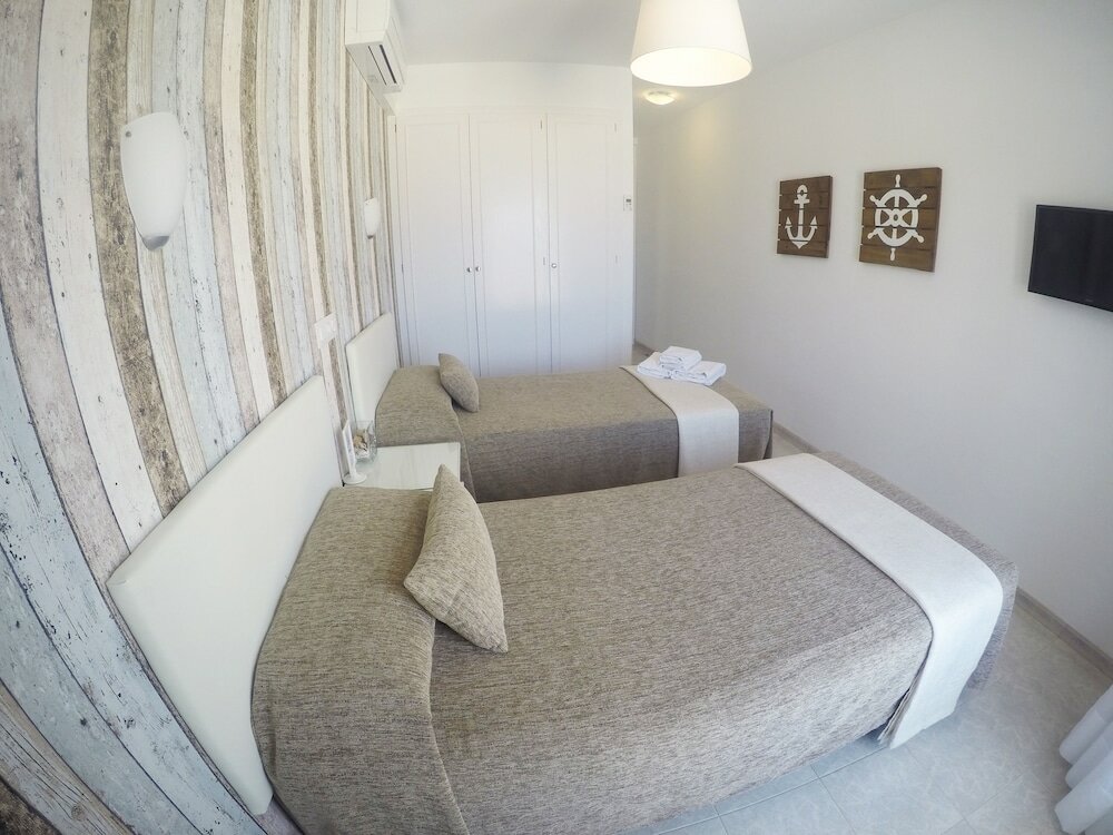 Фото Hostal del Mar