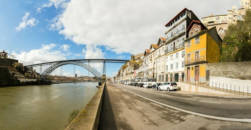 Гостиница Oporto Trendy River в Порту