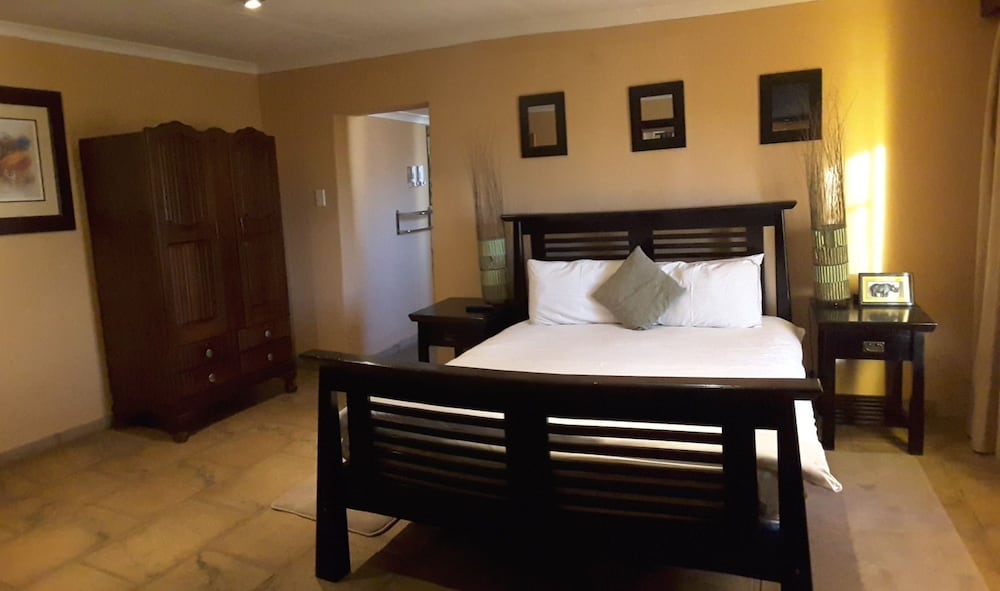 Фото Lions Rest Country Estate