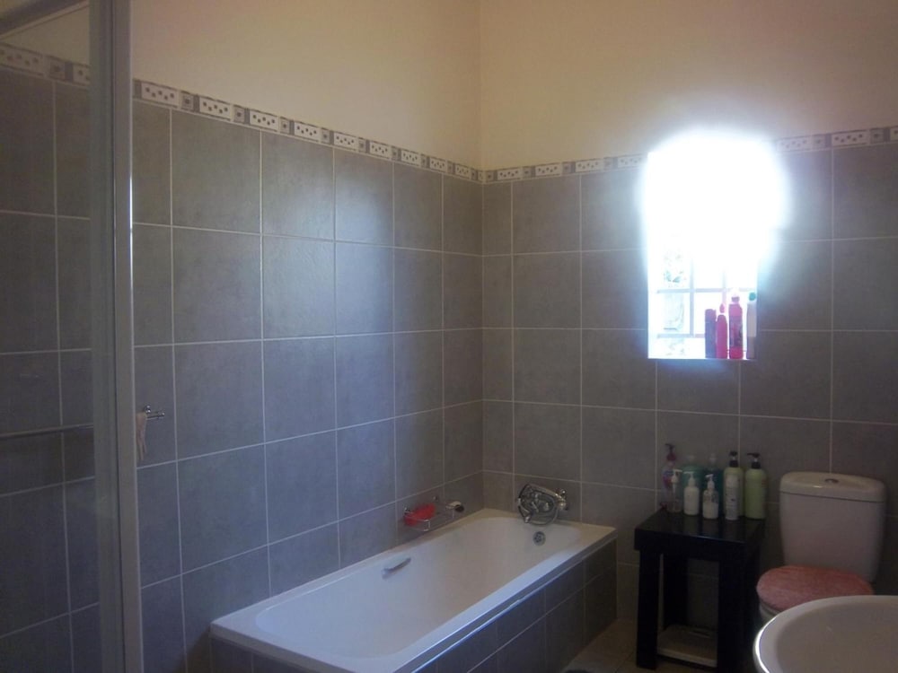 Фото Franchise Guest House