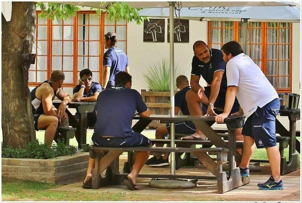 Фото Celtis Country Lodge and Restaurant