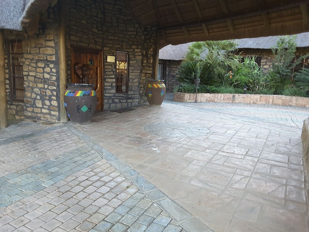 Фото Lions Rest Country Estate