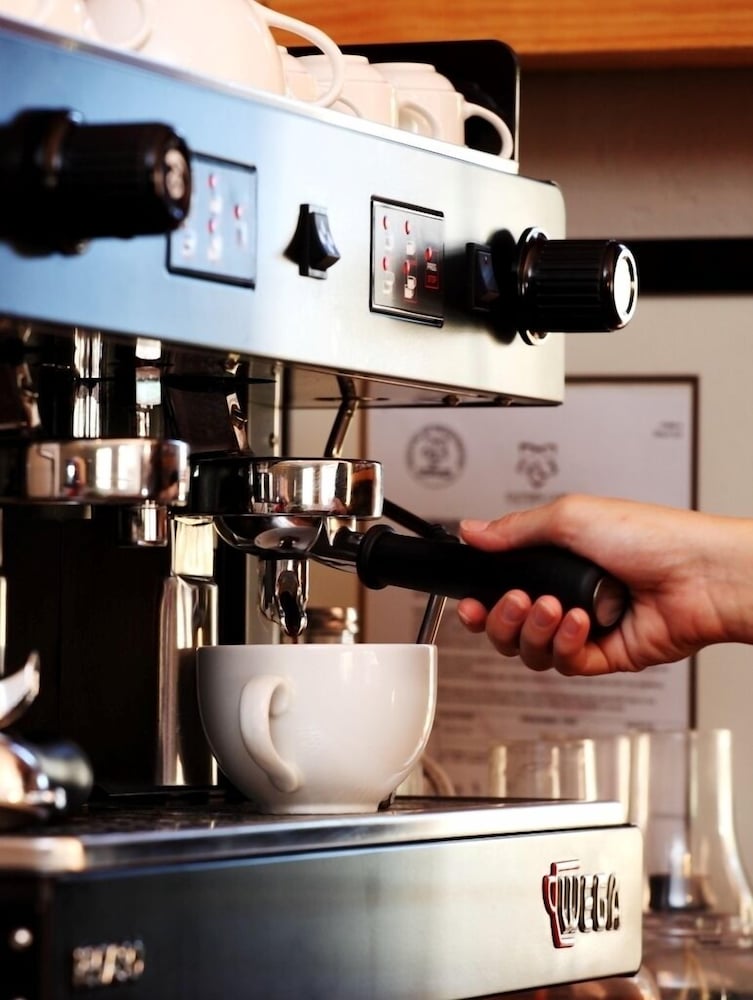 Фото Celtis Country Lodge and Restaurant