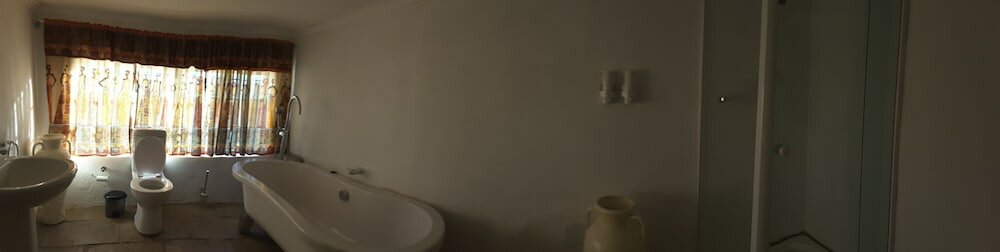 Фото Lions Rest Country Estate