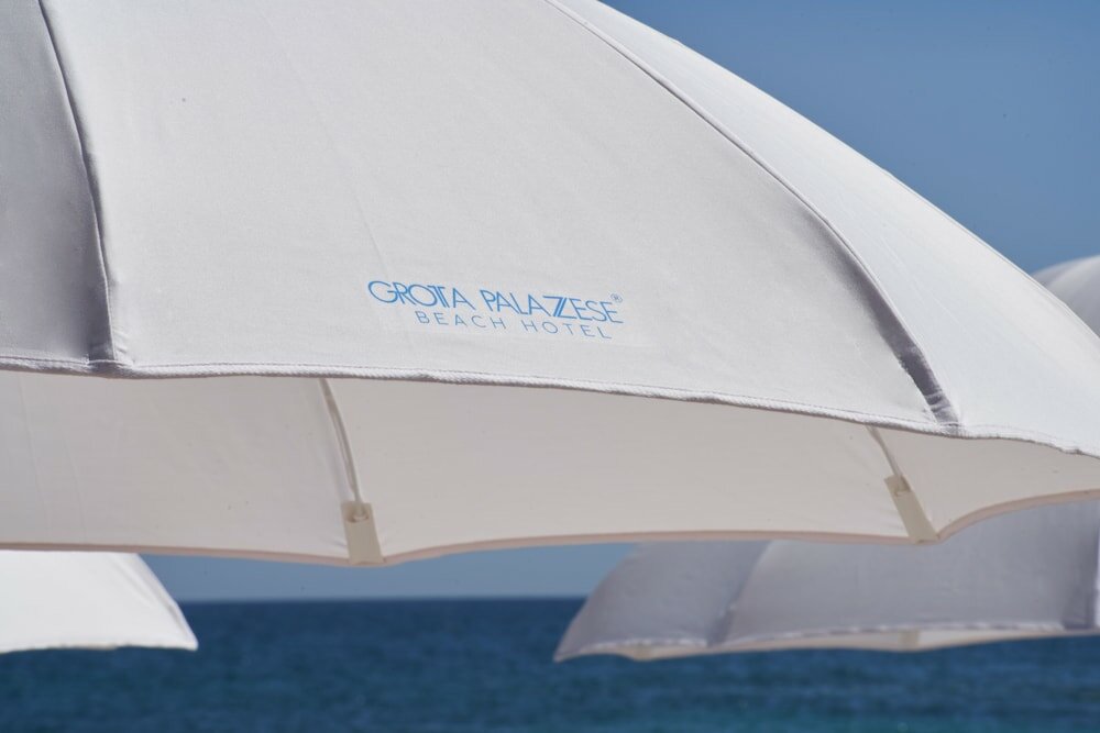 Фото Grotta Palazzese Beach Hotel