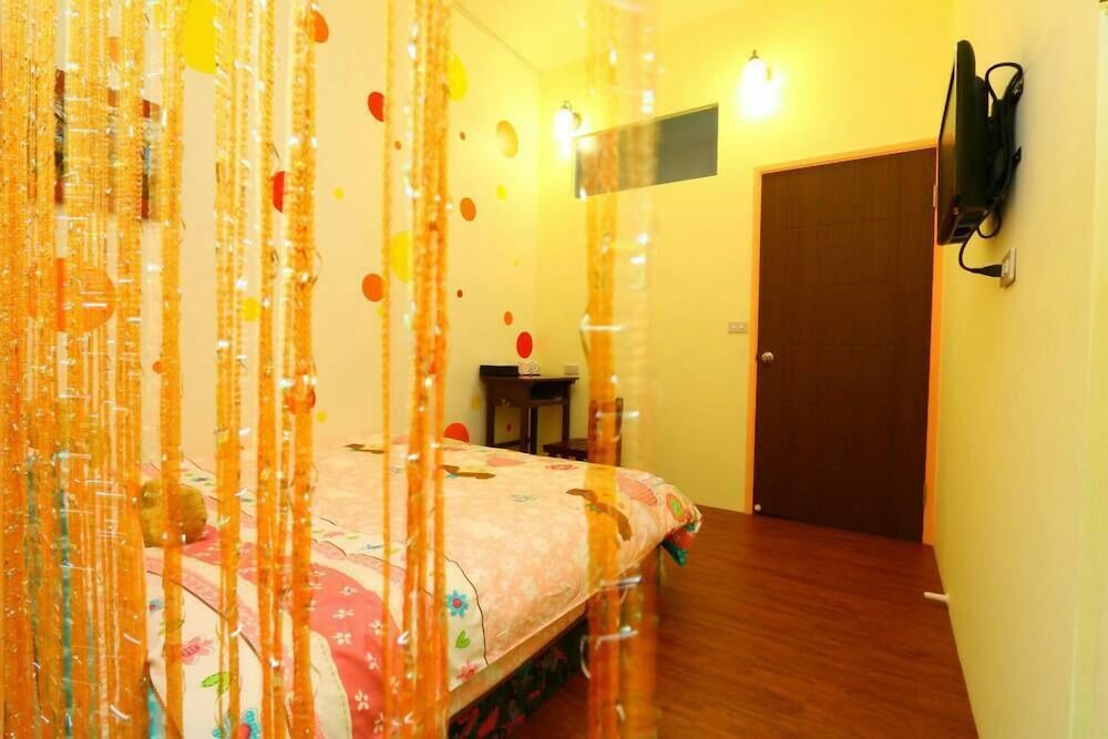 Фото Time Traveling Hostel