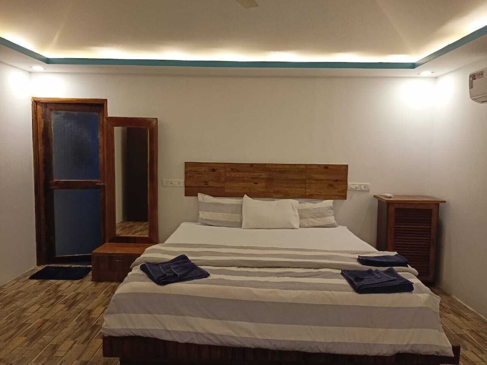 Фото The Coast Beach Resort