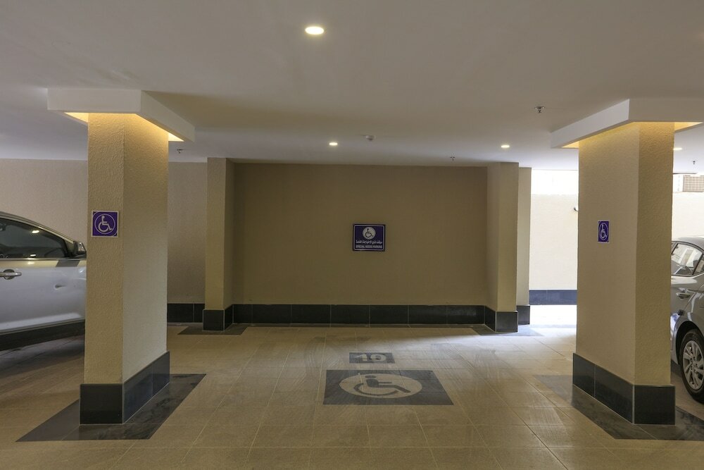 Фото Al Itqan Apart-hotel