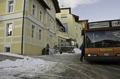 Гостиница Hotel Kronplatz