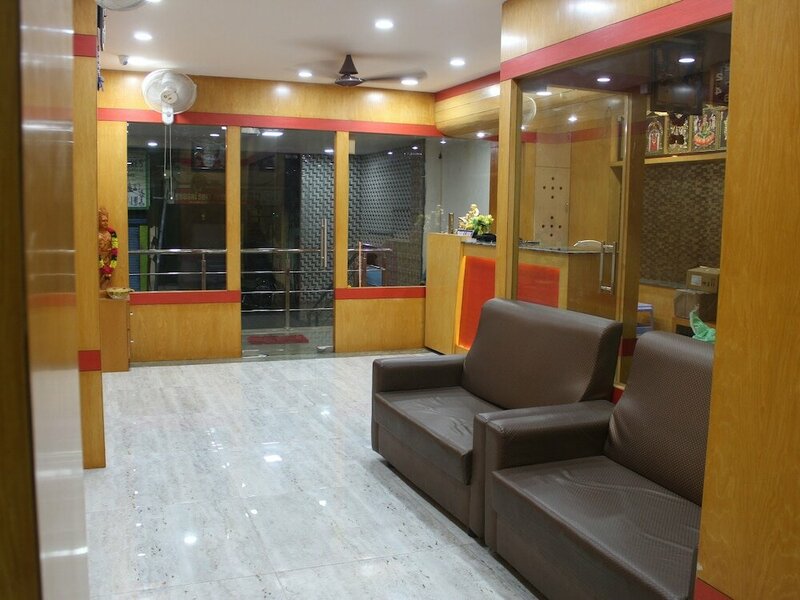 Гостиница Sujan Residencys в Тирупати