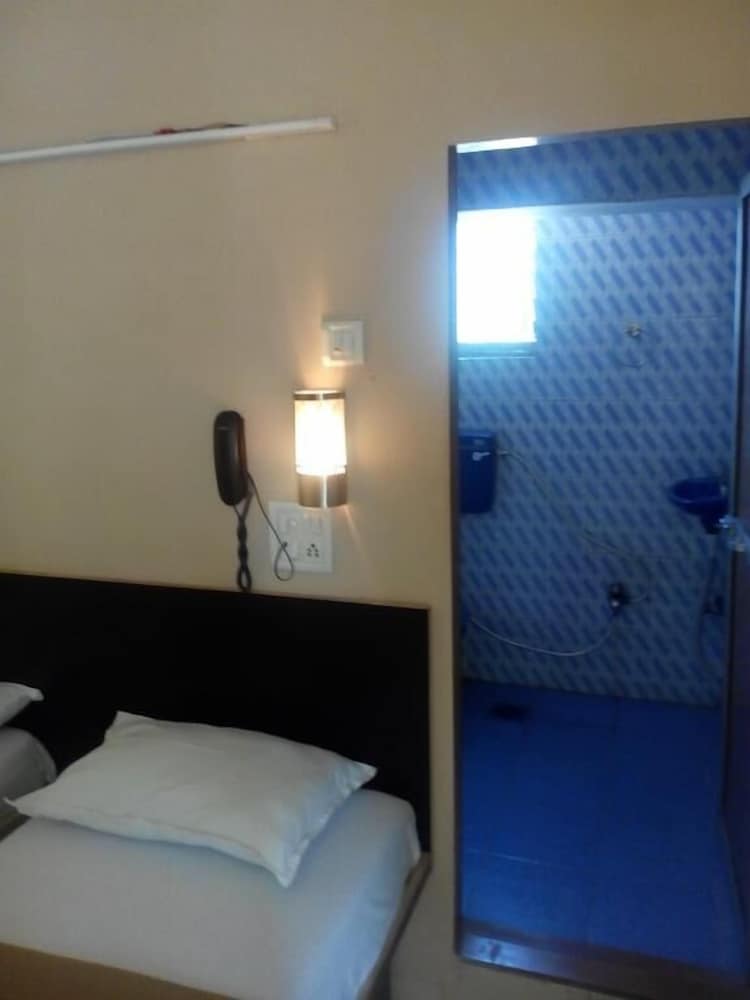 Фото Surya Residency