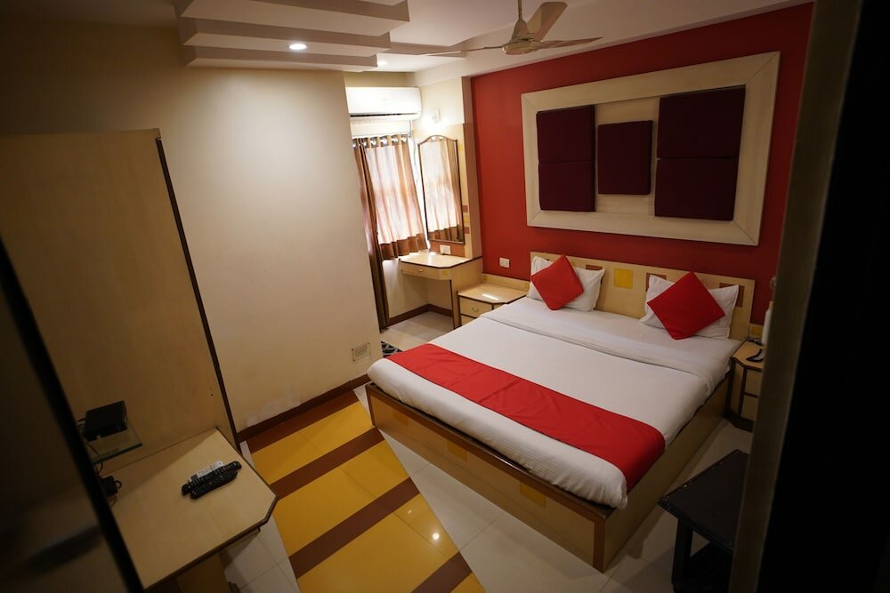 Фото Hotel Gokul