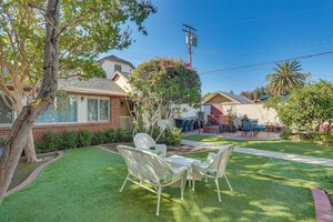 Апартаменты Colton Studio w Fire Pit, 4 Mi to San Bernardino!