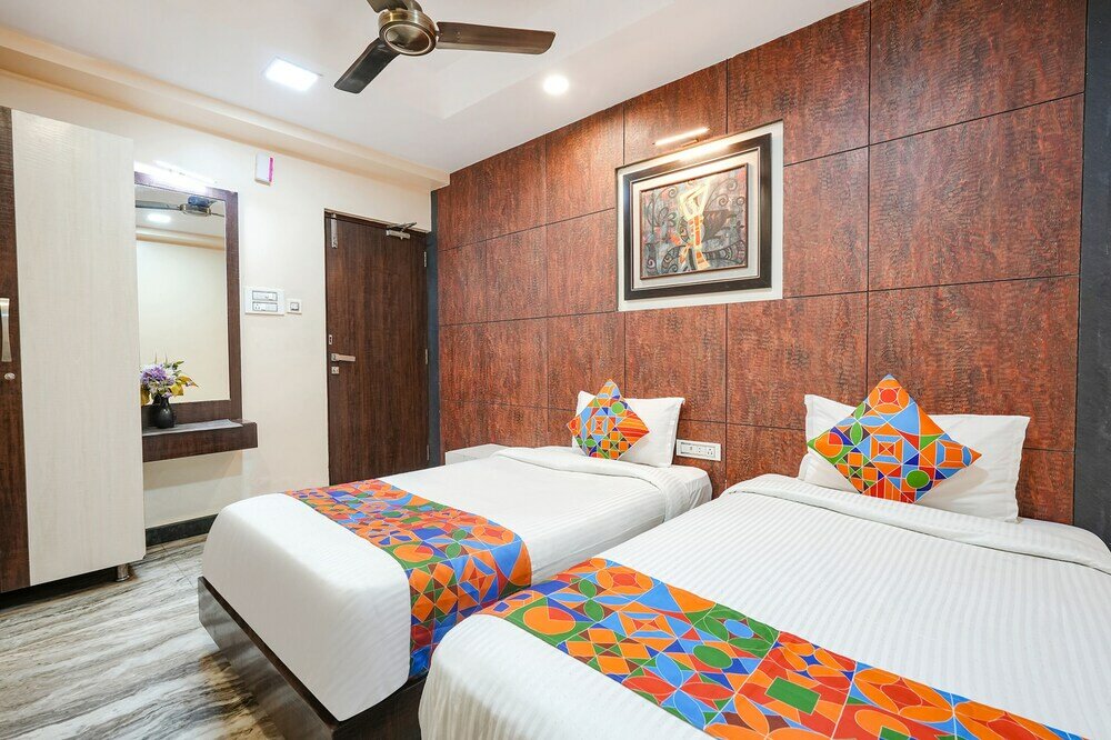 Фото Fabexpress Raj Supreme Residency