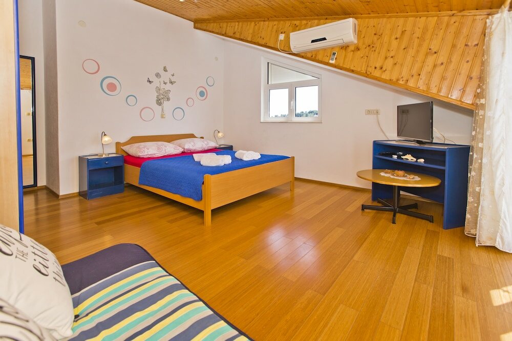 Фото Apartmani Kresic